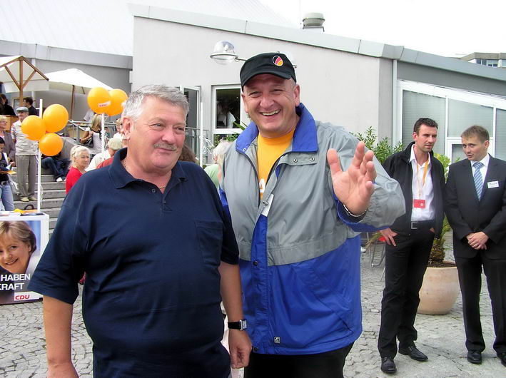 aus den Ortsverbnden Kmpfelbach - Gerhard Scholder und Siegfried Bhm 