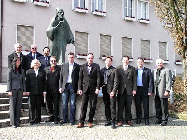 Großbild aller Kreistagskandidaten 2009 - neues Fenster 527 KB - bitte klicken
